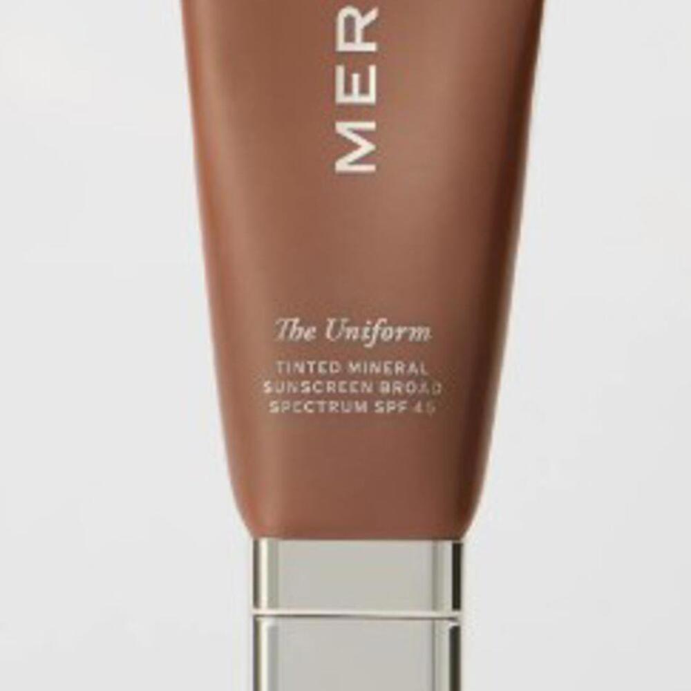 Merit The Uniform Tinted Mineral Sunscreen Shade 06